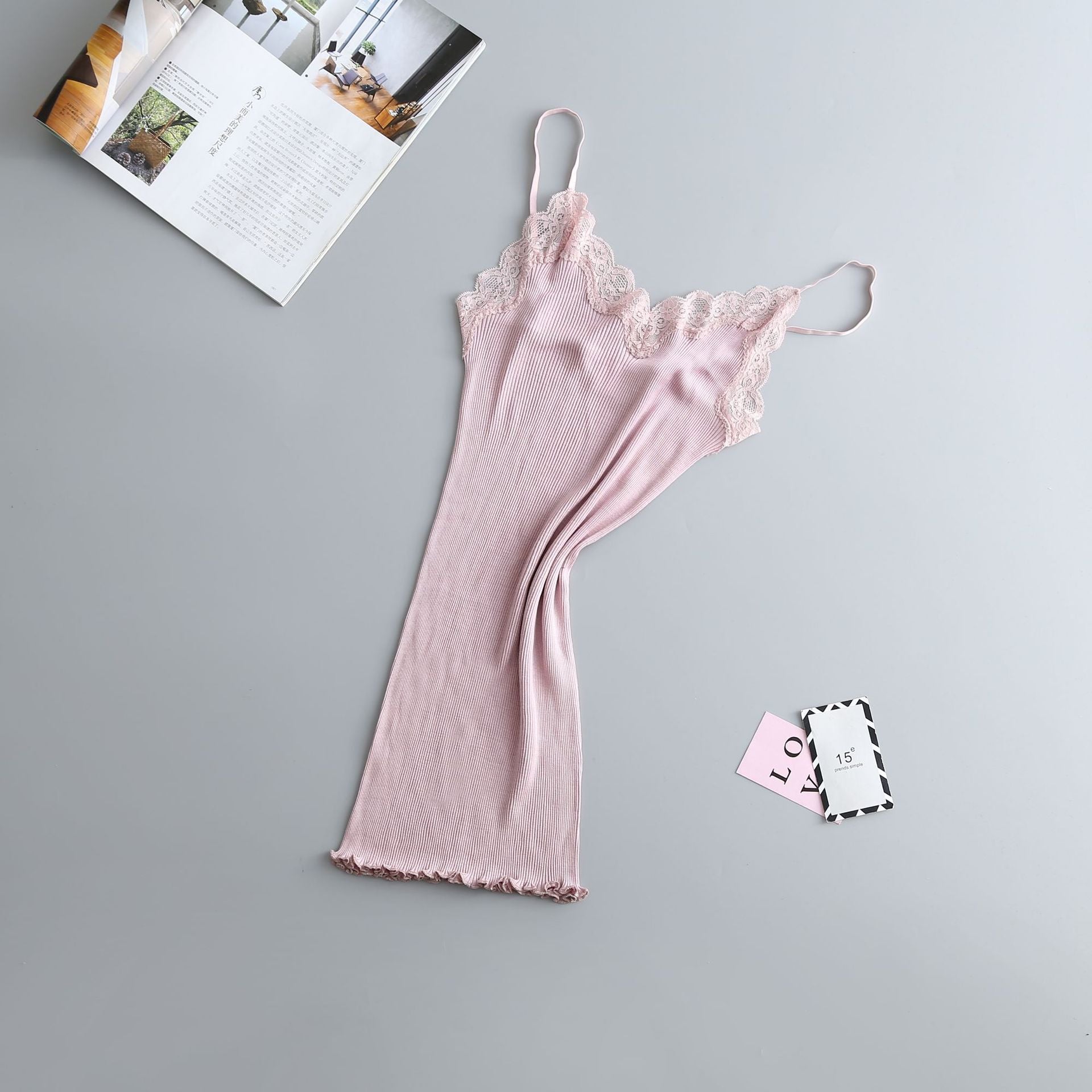 Camisola de Seda Elástica con Encaje