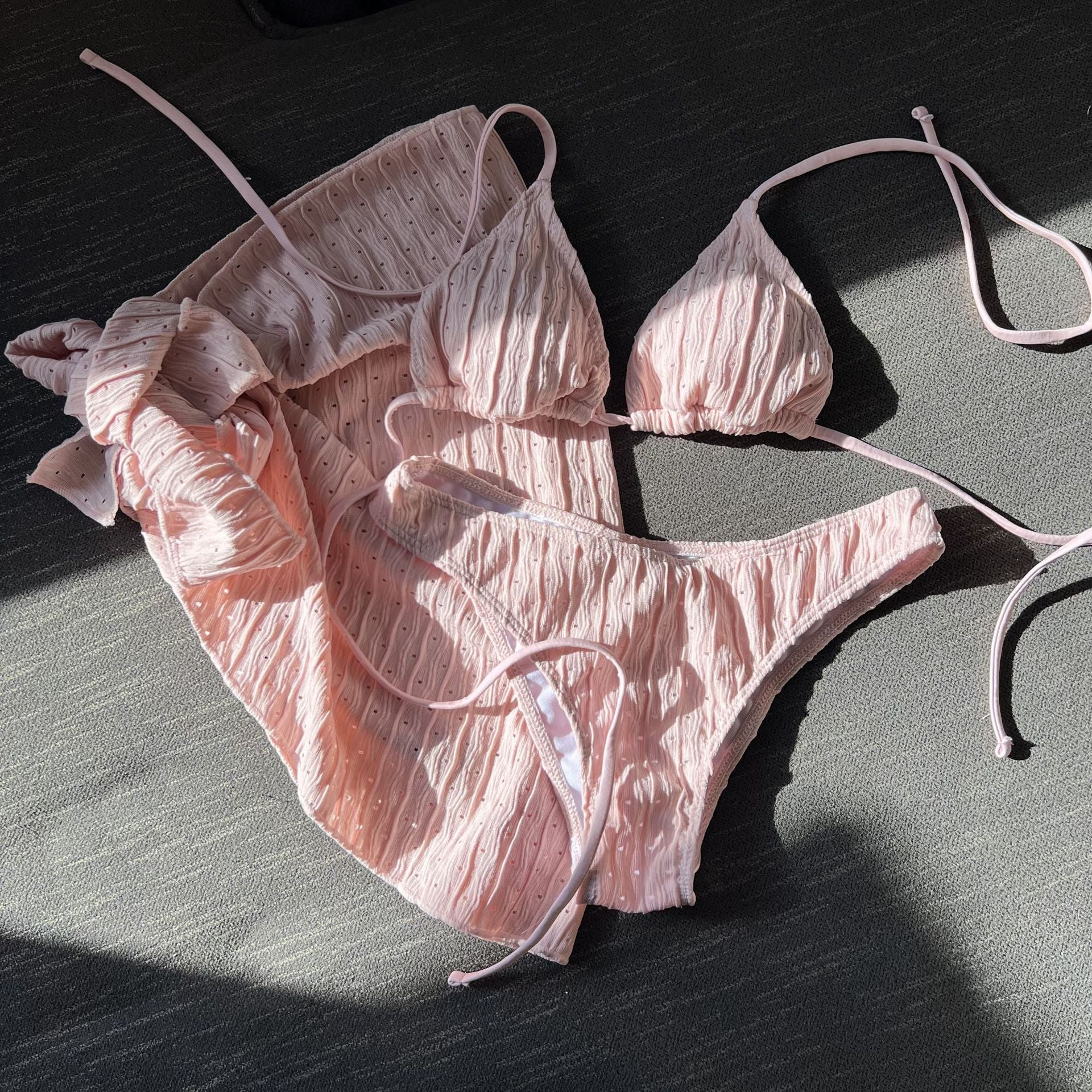 Bikini de Tres Piezas Espalda Descubierta con Cordón
