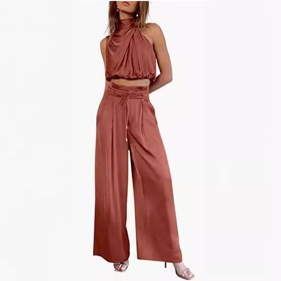 Conjunto Crop Top y Pantalón Palazzo