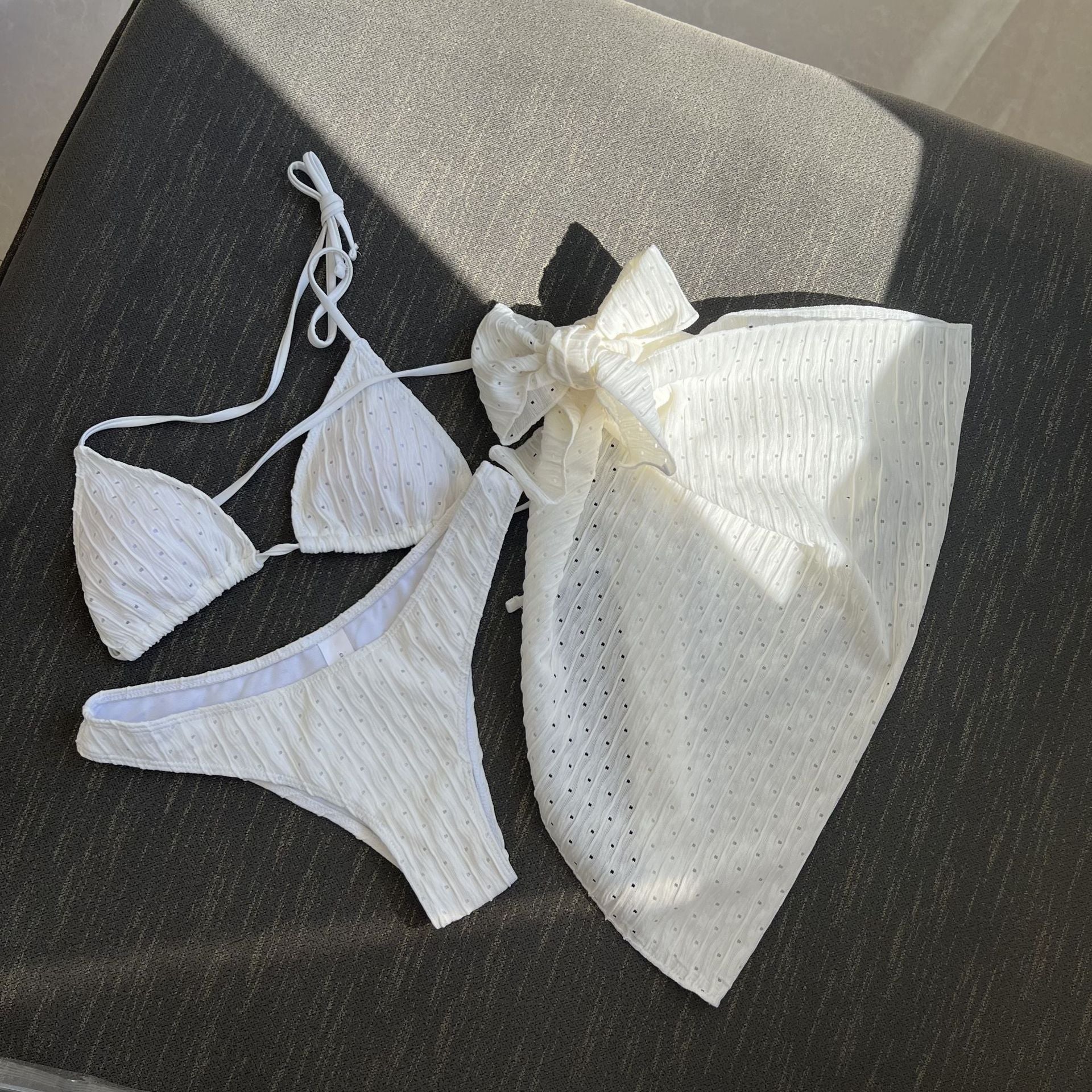Bikini de Tres Piezas Espalda Descubierta con Cordón