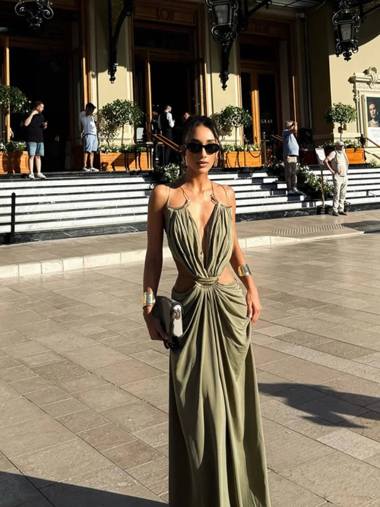 Vestido Maxi Espalda Descubierta con Detalle Metálico