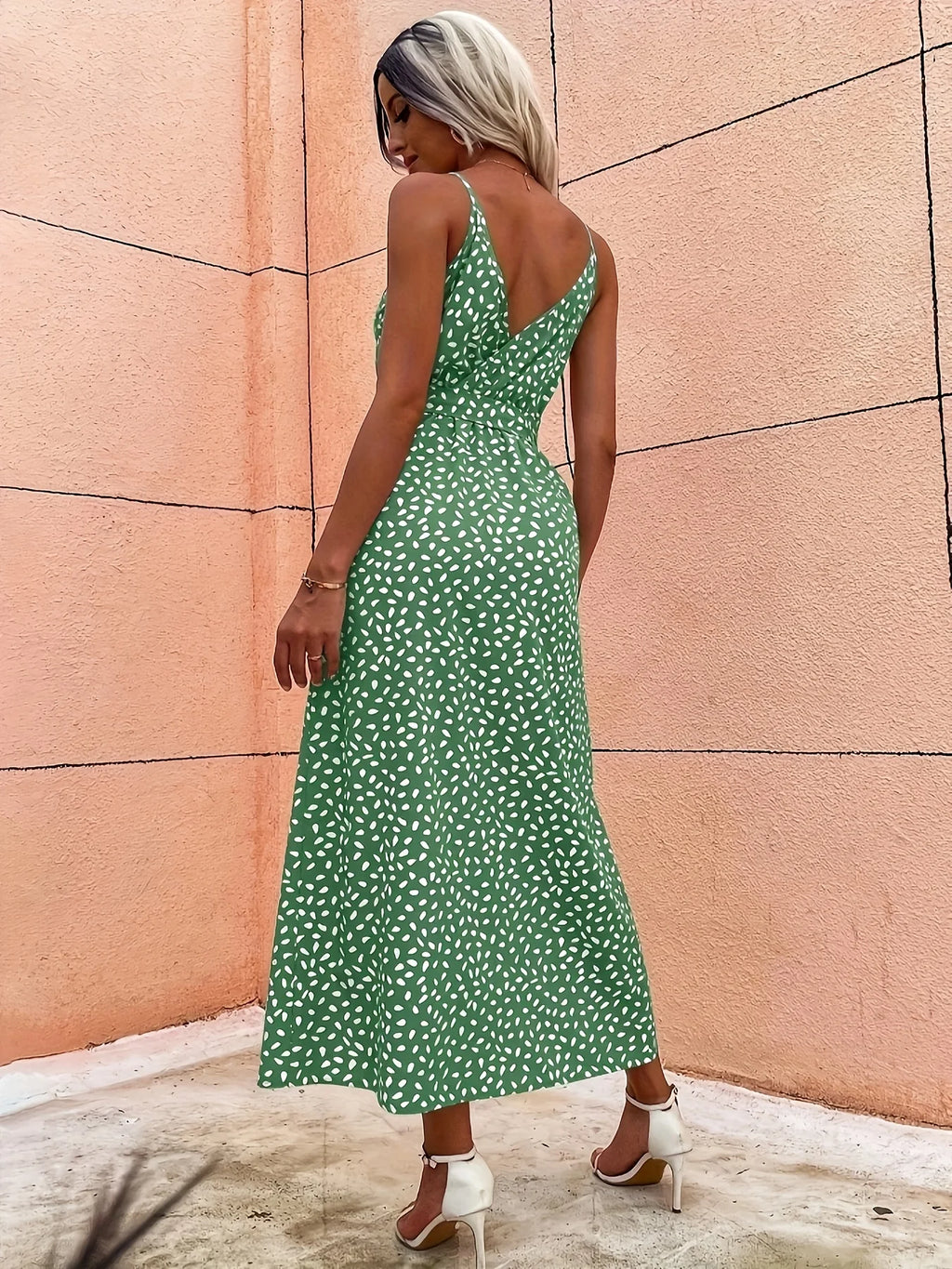 Vestido Halter con Estampado de Lunares